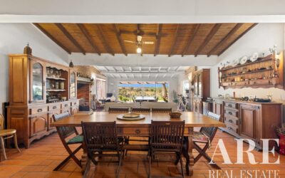 Farmhouse for sale in Azinheira dos Barros, Grandola