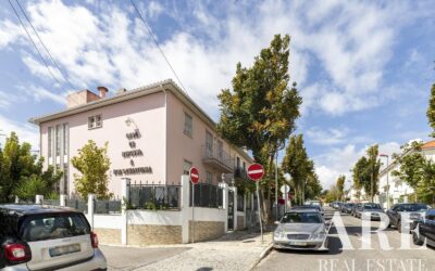 Villa for sale in Benfica, Lisbon