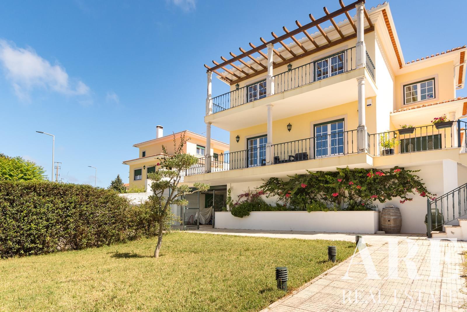 villa-for-sale-in-cadaval-34449-001