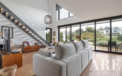 Villa for sale in Estoril, Cascais
