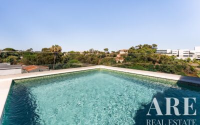 Villa for sale in Estoril, Cascais