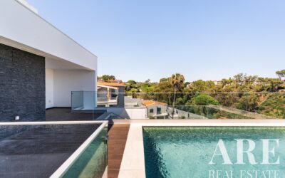 Villa for sale in Estoril, Cascais