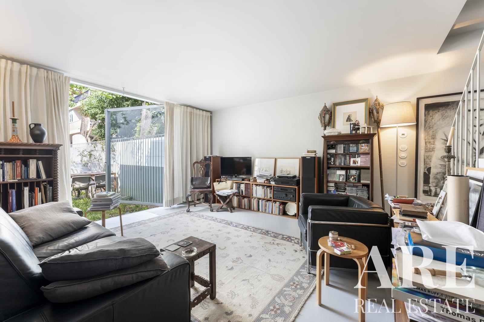 villa-for-sale-in-lisbon-37281-001