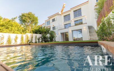 Villa for sale in Monte Estoril, Cascais