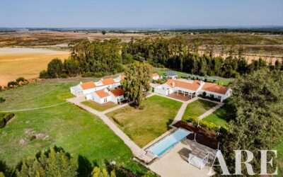 Villa for sale in Odemira