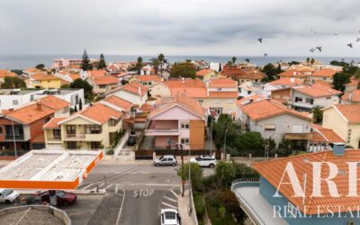 Villa for sale in Parede, Cascais