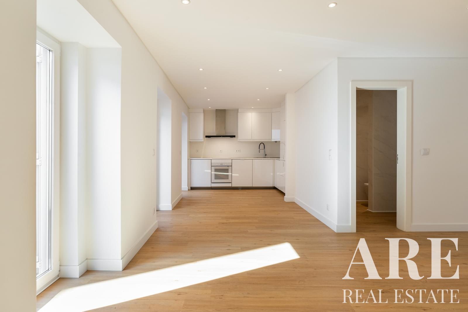 villa-for-sale-in-parque-das-nacoes-lisbon-32709-001