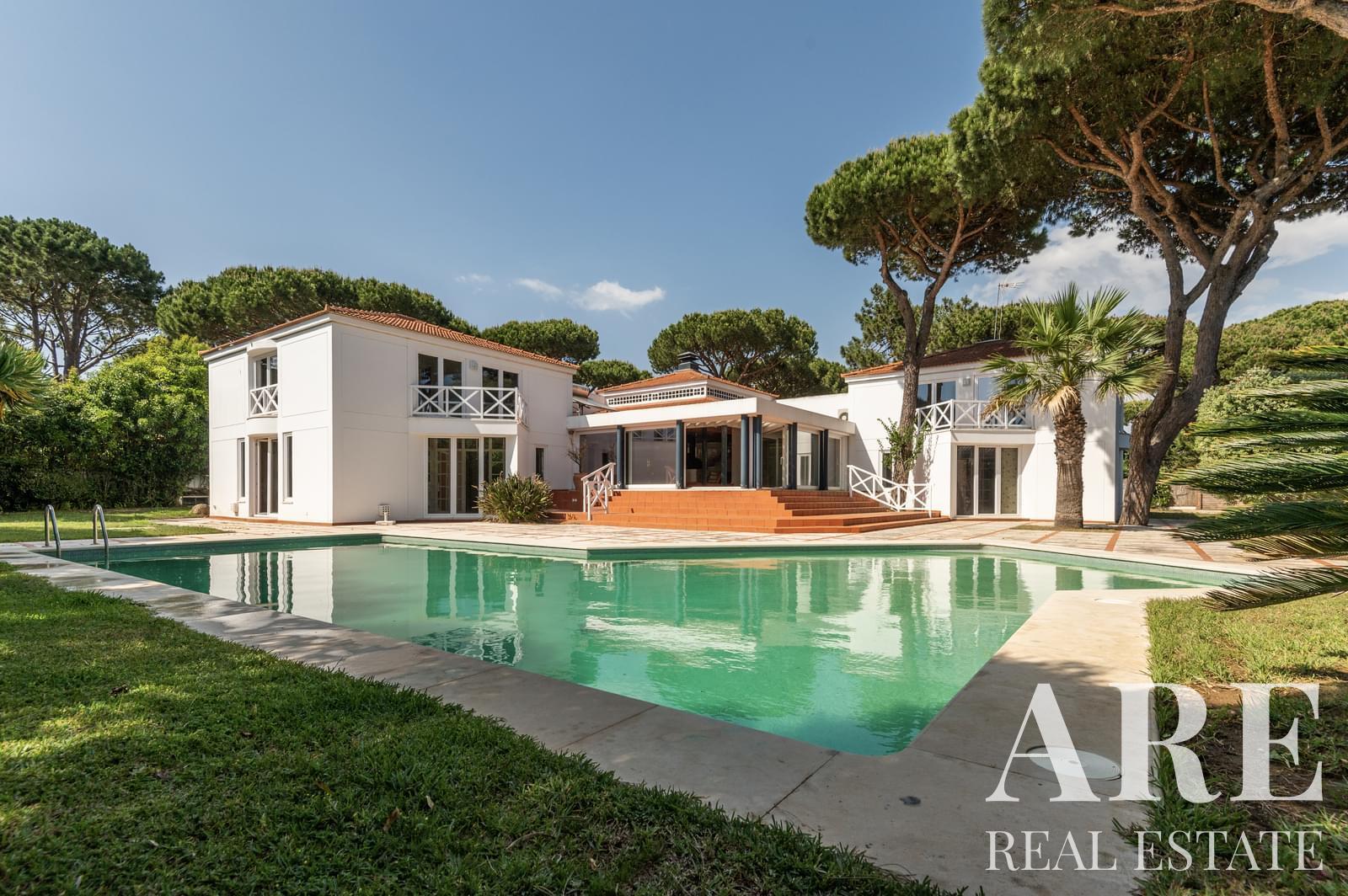 villa-for-sale-in-quinta-da-marinha-cascais-37012-001