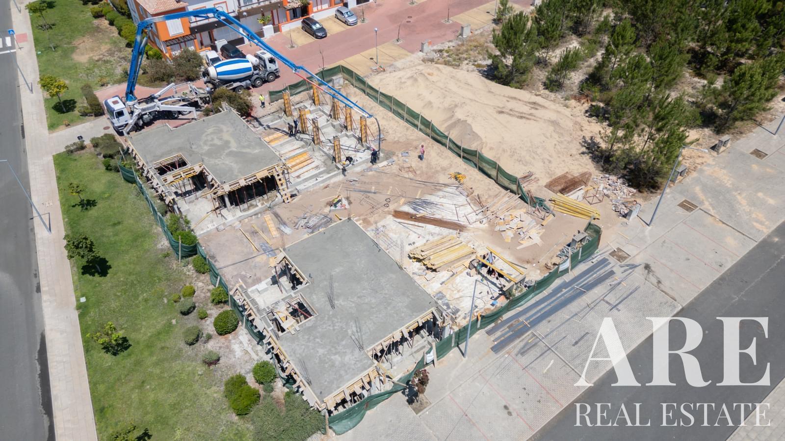 villa-for-sale-in-santiago-do-cacem-37374-001